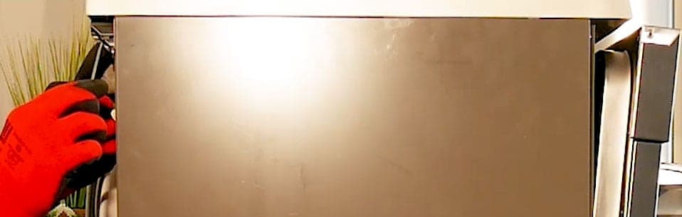 refixer-panneau-supérieur