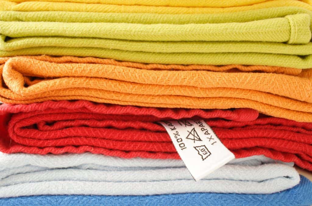 bien-laver-serviette-plage-bain