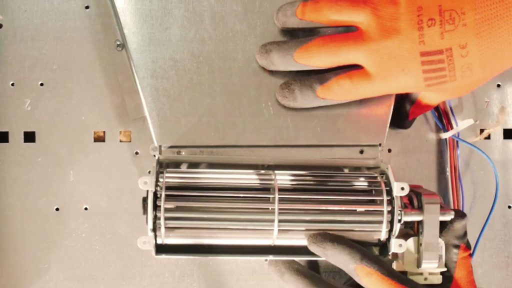 mettez-nouveau-ventilateur-four
