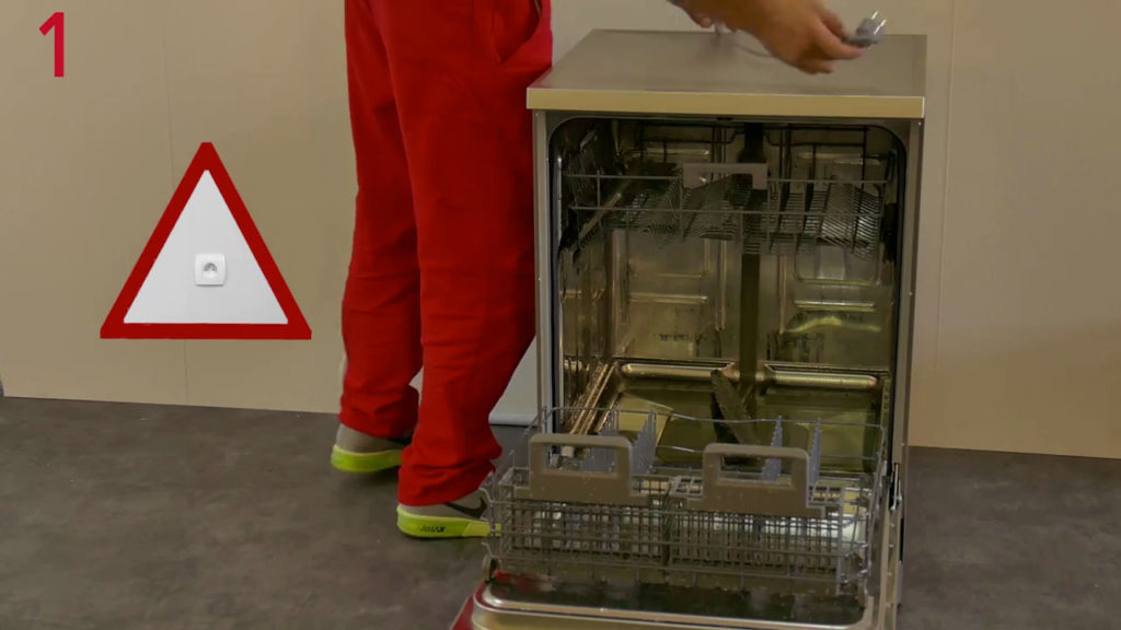 Débranchez électriquement votre lave-vaisselle
