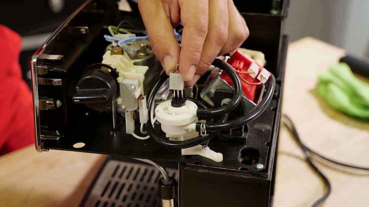 Rebrancher câble électrique