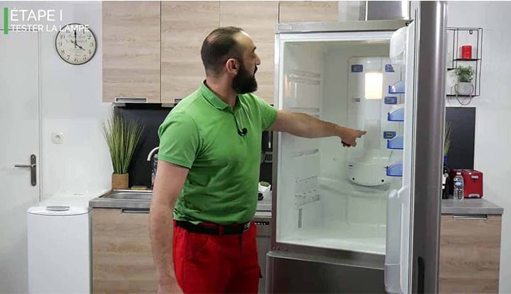 r-frig-rateur-comment-changer-l-ampoule-d-un-frigo