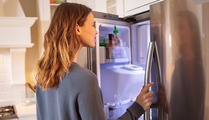 Retirer mauvaises odeurs dans un frigo