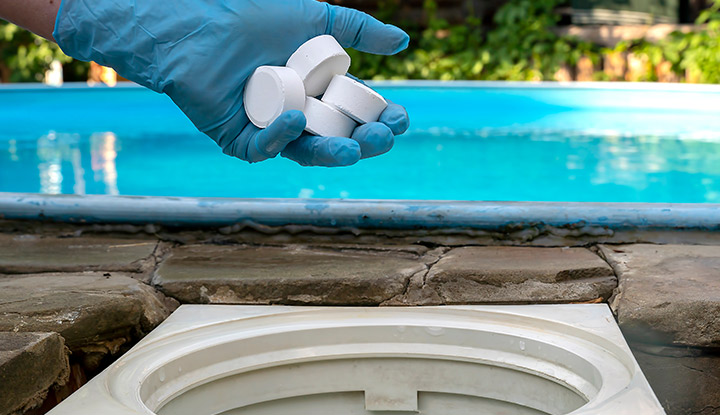 Traitement au chlore de la piscine