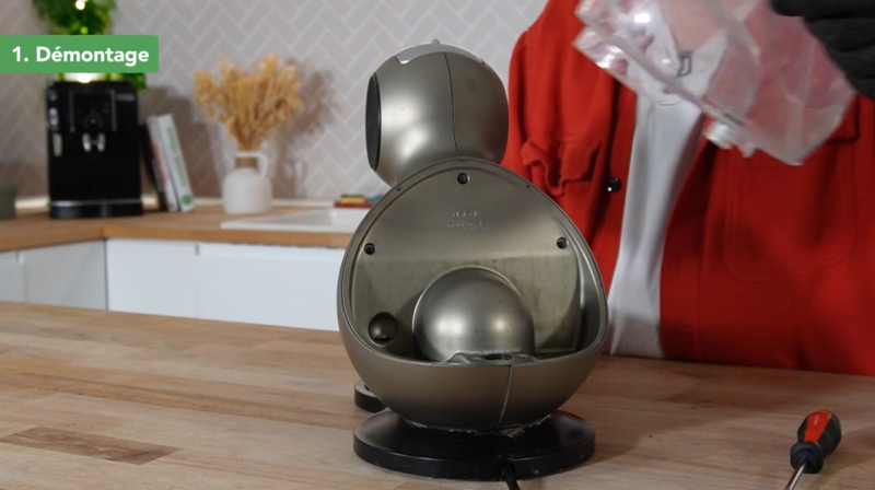 Comment changer la pompe de ma Dolce Gusto