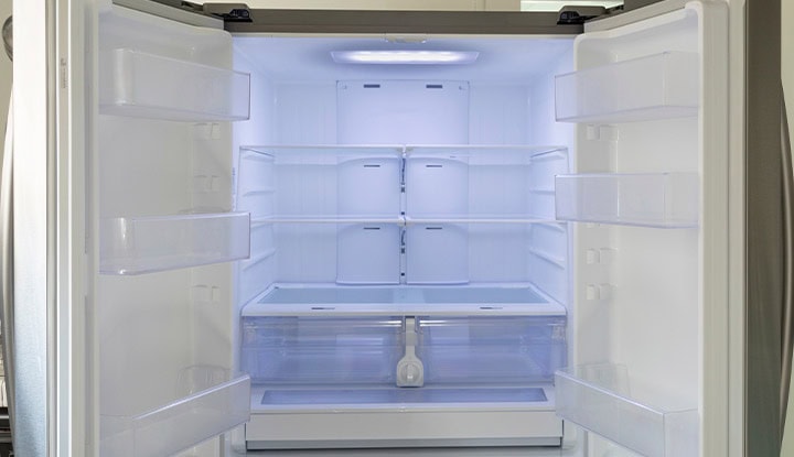 debrancher-et-laisser-porte-frigo-ouverte-residence-secondaire Débranchez et laissez ouverte la porte de votre frigo